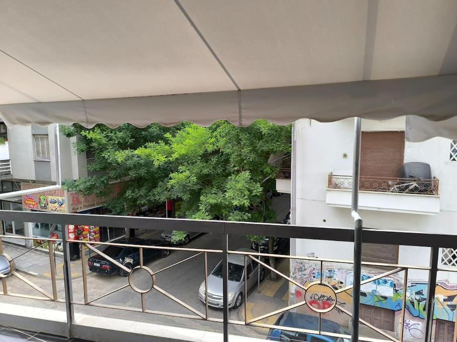 Διαμέρισμα Επάνω Στο Σταθμός Aten Exteriör bild